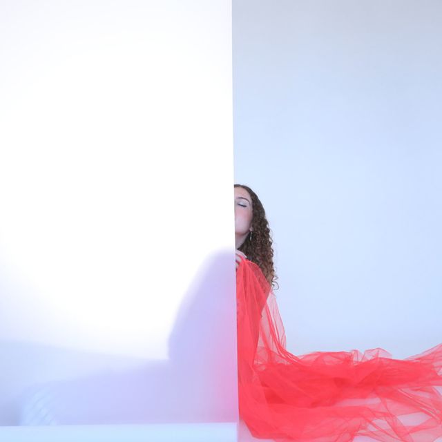 Ariella - 'The World is Your Oyster' [Ringtone]