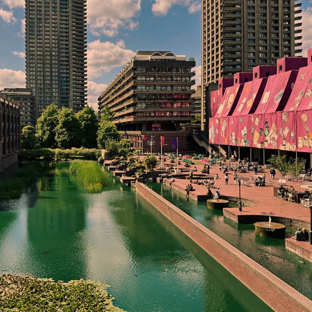 Moments to Rescue - '(Barbican) In Bloom' [Ringtone]