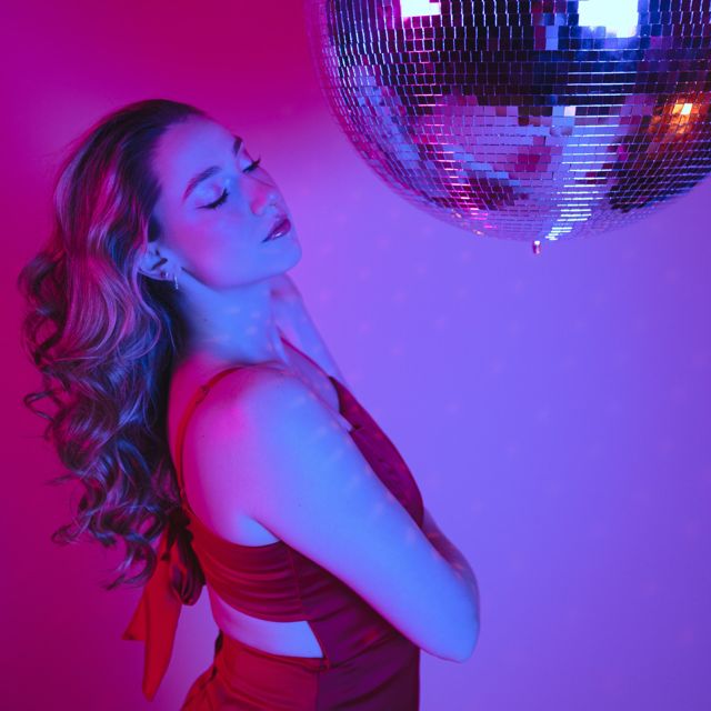 Livia Barrell - 'Anxiety' [Ringtone]