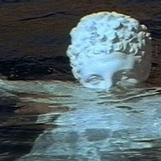 p o e t i t s - 'típica canción de ascensor' [Ringtone]