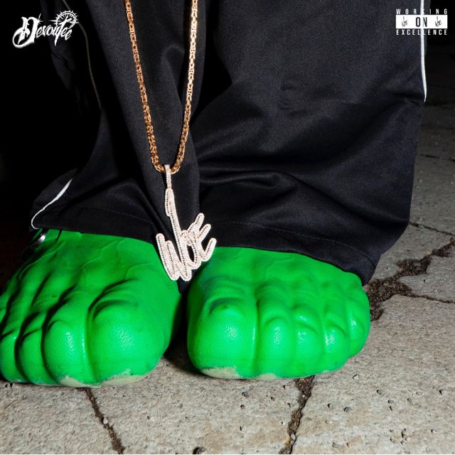 Devontée - 'STEPPING ON TOES' [Ringtone]