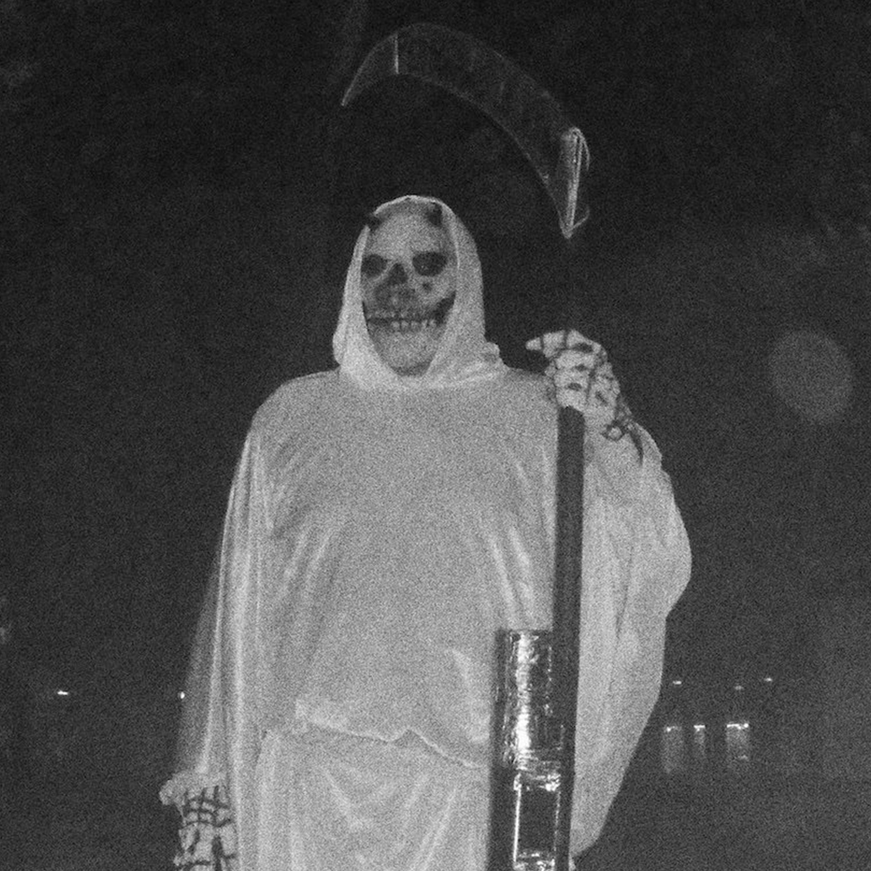 How R U - 'cmon let's take his soul (feat. Vhs Ghost)' [Ringtone]