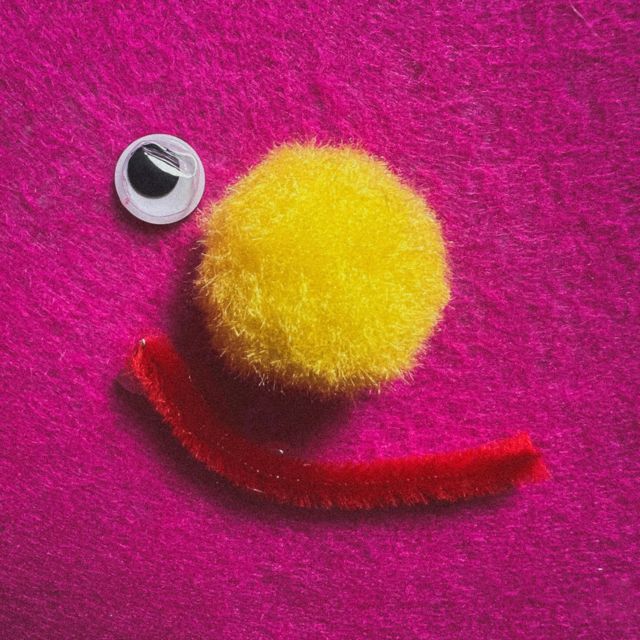 Under The Rug - 'one life to live in' [Ringtone]