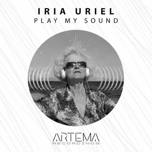 Iria Uriel - 'Play My Sound' [Ringtone]