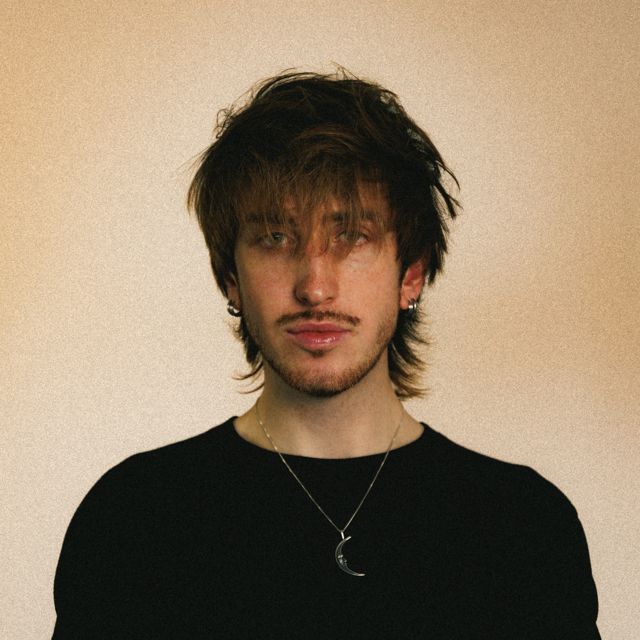 2Late - 'LATE TO THE PARTY' [Ringtone]