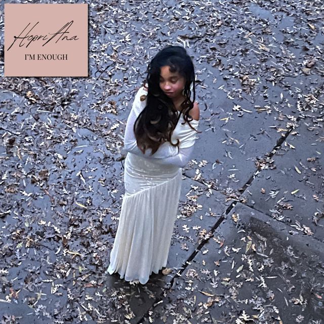 Hopriana - 'I'm Enough' [Ringtone]
