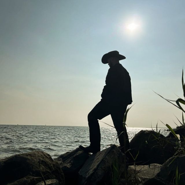 Deadsoulsociety - 'Esperando' [Ringtone]