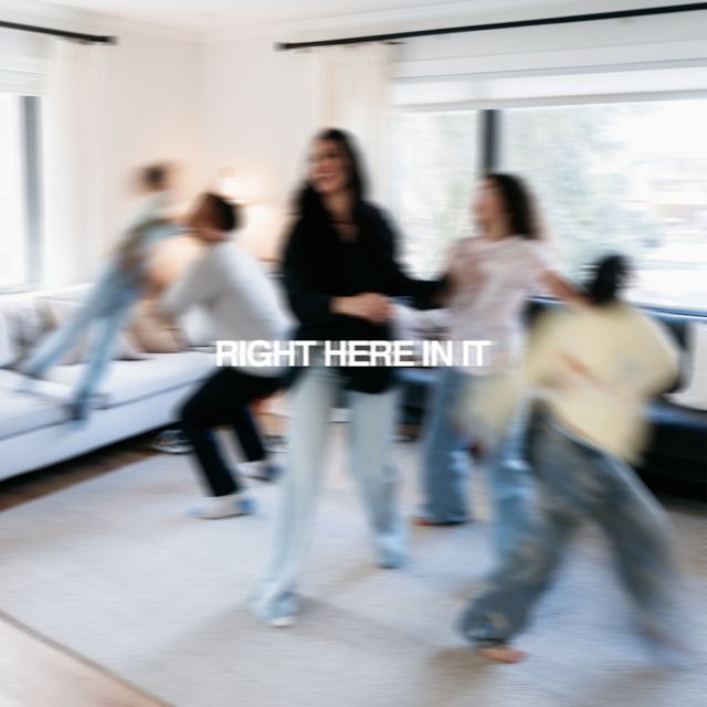 JonCarlos + Gabriella - 'Right Here In It' [Ringtone]