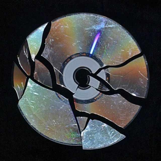 J8DN. - 'Drake and shit' [Ringtone]