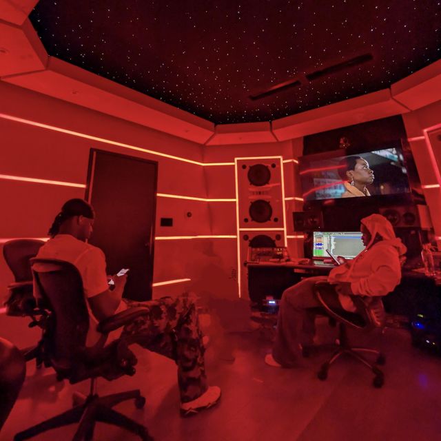 Jon Kabongo - 'OMW PT. 2 (feat. Ray Vaughn)' [Ringtone]