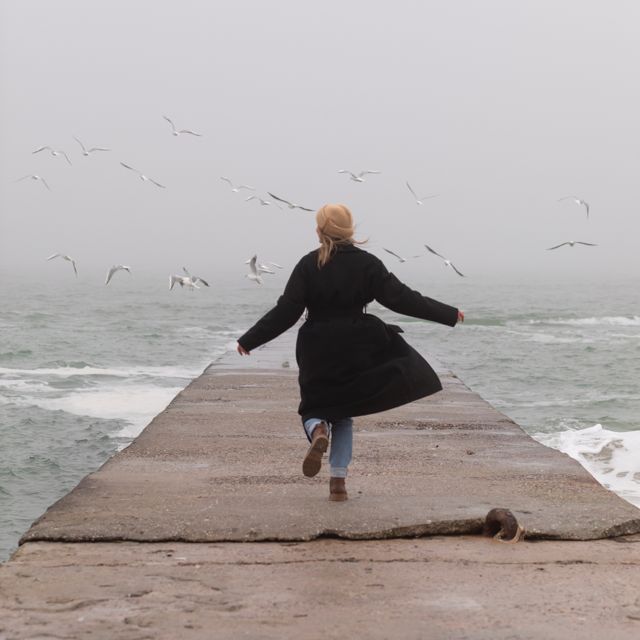 Winnie Fung - 'Storm' [Ringtone]