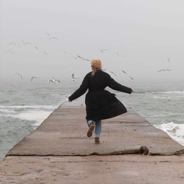 Winnie Fung - 'Storm' [Ringtone]