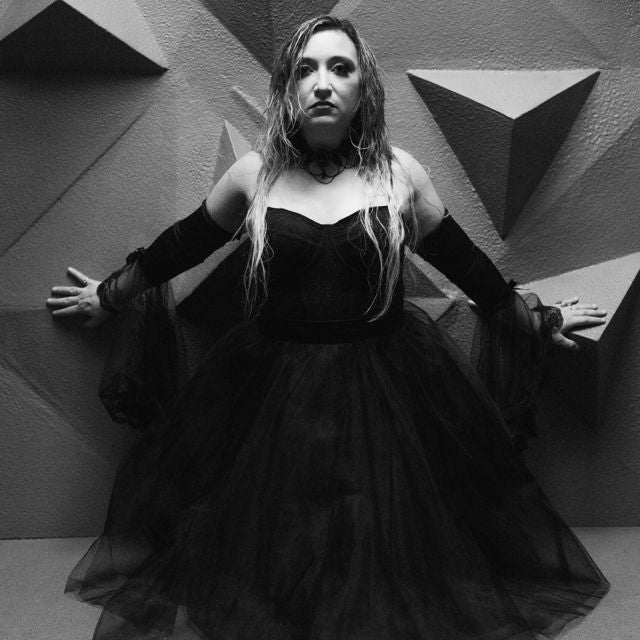 Emmi Drennan - 'Control' [Ringtone]