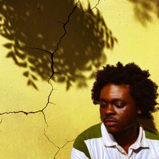 Corby - 'Broken Walls Don't Cry' [Ringtone]