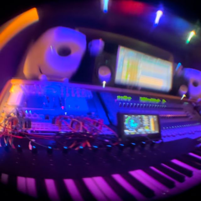 Saddderday - 'ELEVATING (feat. J57, Matt Stamm)' [Ringtone]