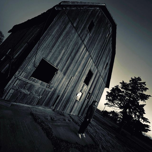 Flake - 'Black & White' [Ringtone]