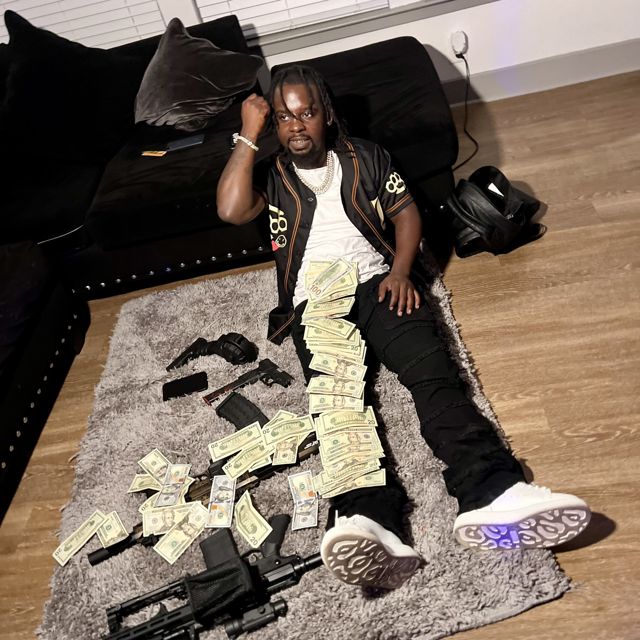 Young Taaz - 'CHECKS' [Ringtone]