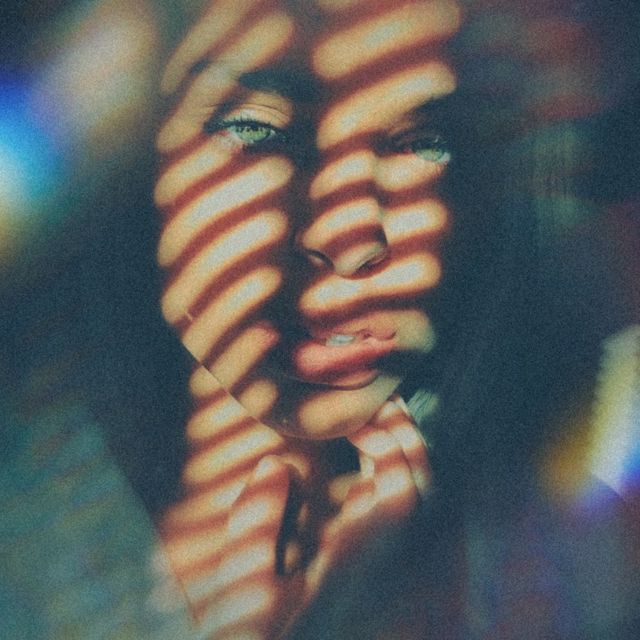 Sara Phillips - 'has anybody seen me?' [Ringtone]