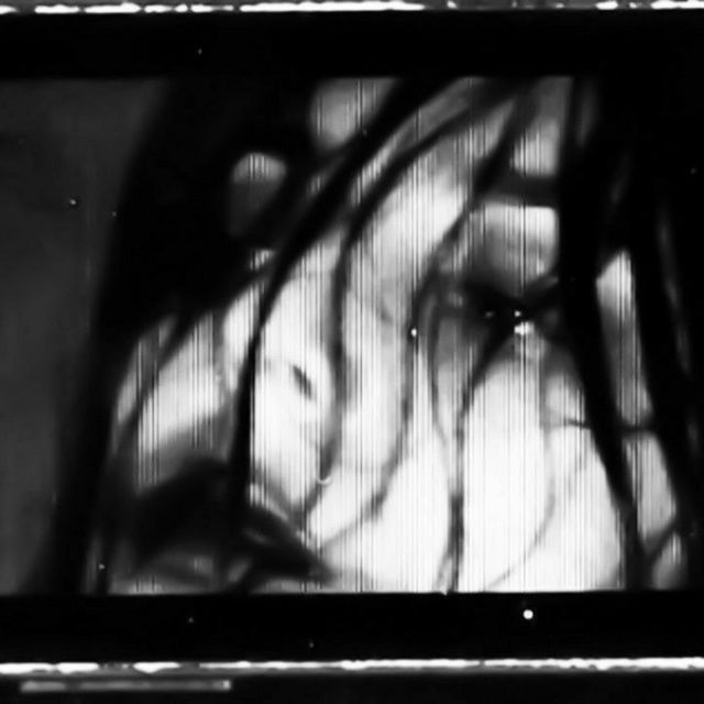 medi.mp3 - 'New Shit' [Ringtone]