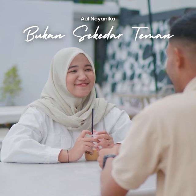 Aul Nayanika - 'Bukan Sekedar Teman' [Ringtone]