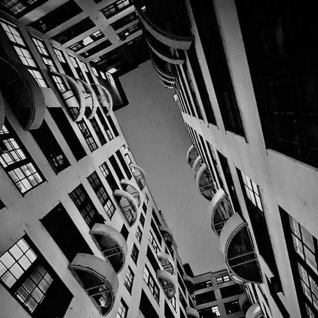 Ryal - 'Skyscraper' [Ringtone]