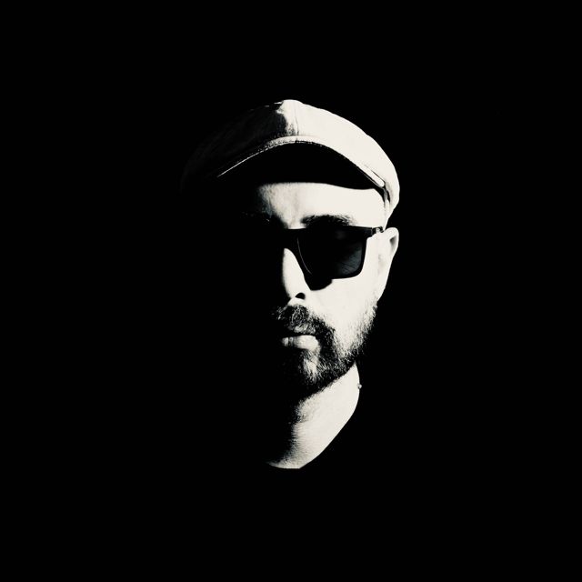 Omar Camil - 'Vacíos sobre mí' [Ringtone]