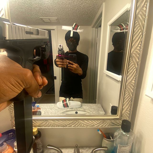 Smokingskul - 'v8 pt, 3' [Ringtone]