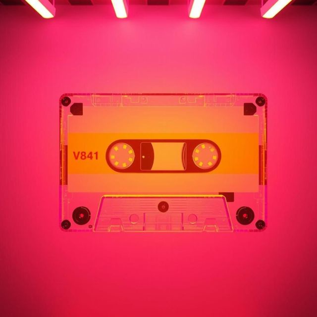 MoBa - 'Backwards talk is hard' [Ringtone]