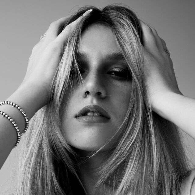 Victoria Johnson - 'Crush' [Ringtone]