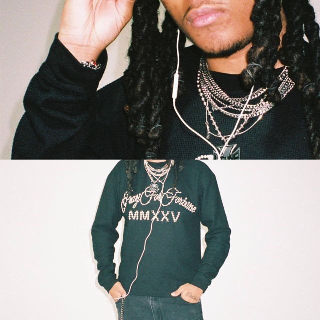Xhulooo - 'Pape Planes' [Ringtone]