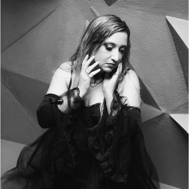 Emmi Drennan - 'Pain Once Again' [Ringtone]