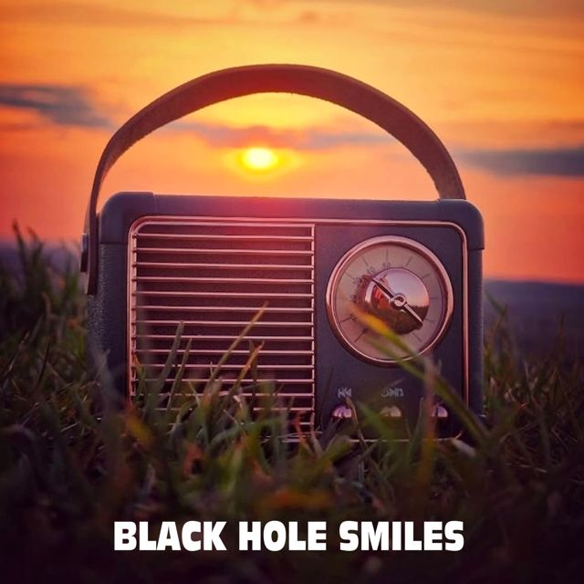 Cahoxx - 'Black Hole Smiles' [Ringtone]
