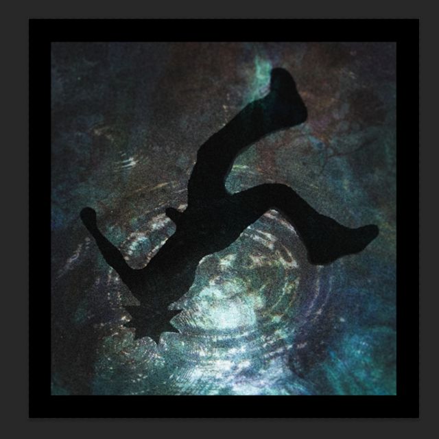 Bluchrist - 'Falling Down' [Ringtone]