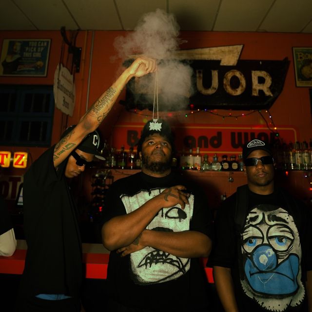 Xeven - 'Thought it was over (feat. Ro) (feat. Ro)' [Ringtone]