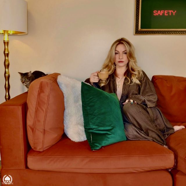 Skye Verbs - 'Safety' [Ringtone]