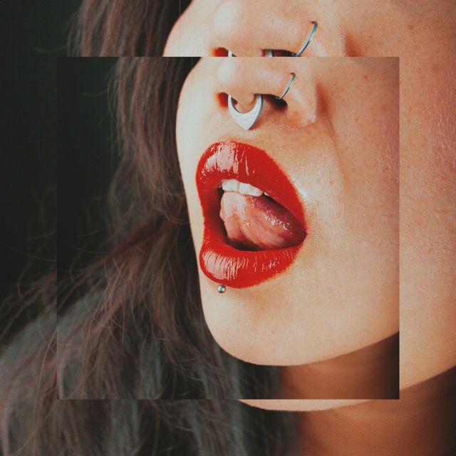 Le Andra - 'Me Gusta Lo Que Escondes' [Ringtone]