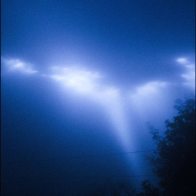 leapyear - 'into the light' [Ringtone]