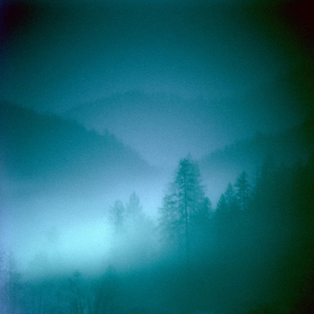 halfwaygone. - 'sleeping in july. (stretched)' [Ringtone]