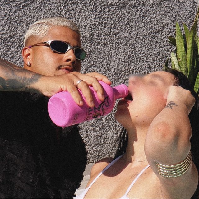 Bomba.svg - 'Bebida Rosa' [Ringtone]
