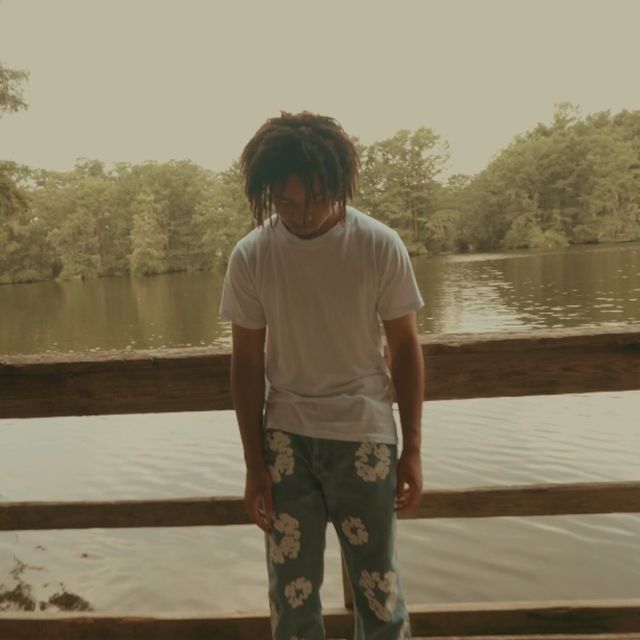 Ak Dinxro - 'tell your friends' [Ringtone]