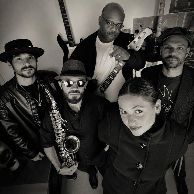 Cat - 'Eu Te Darei O Céu (feat. Phill & The Blues Dogs)' [Ringtone]