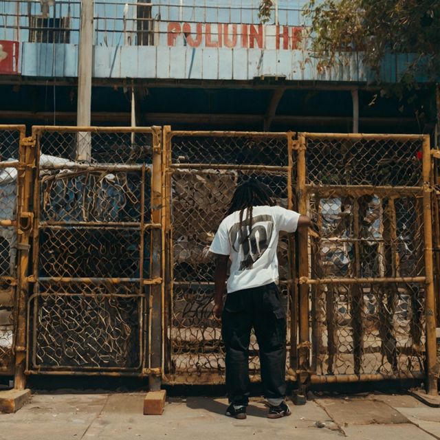 CloverS - 'Pollute Me' [Ringtone]