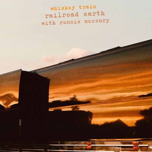 Railroad Earth - 'Whiskey Train (feat. Ronnie McCoury & The Travelin’ McCourys)' [Ringtone]