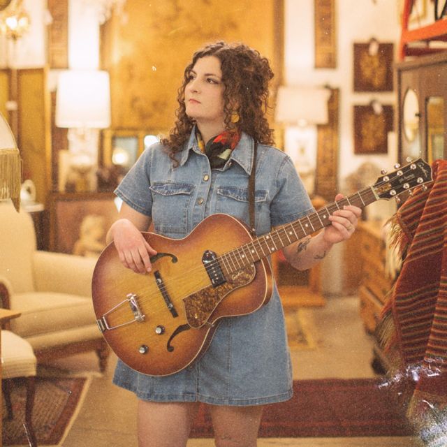 Danielle Dayton - 'Mine' [Ringtone]