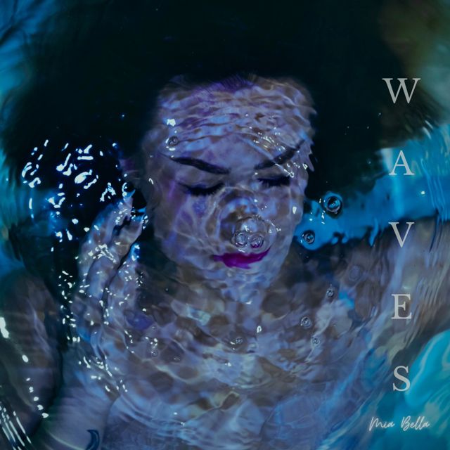 Mia Bella - 'Waves' [Ringtone]