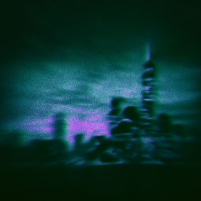 Aura$ - 'I sing a sad song with my hoe (Slowed)' [Ringtone]