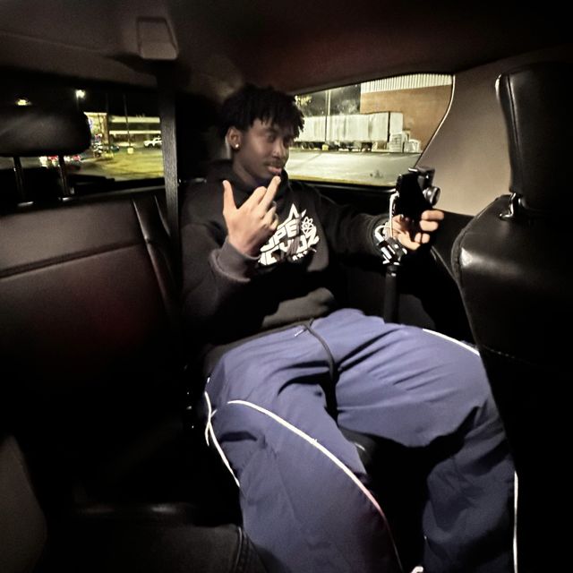 sp5dersflaw - 'Freak Out (feat. Razxe)' [Ringtone]