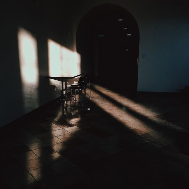 Viktor Nyström - 'alone in the classroom' [Ringtone]
