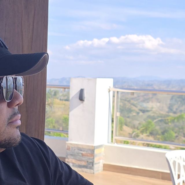 Willy Romero - 'No Quiero Ser Tu Amigo' [Ringtone]