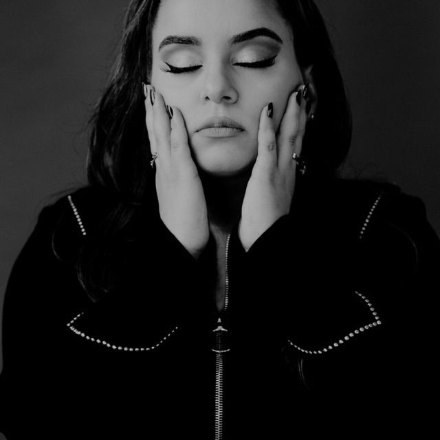 Ela Ozturk - 'Healing' [Ringtone]
